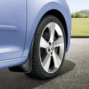 Nejprodávanější Škoda Rapid - Přední zástěrky