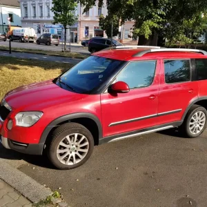 Škoda Yeti - Prahové nástavce OFF ROAD stříbrné Akční Cena