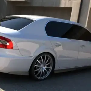 Pouze Dnes Škoda Superb II limusina - Odtrhová hrana R2