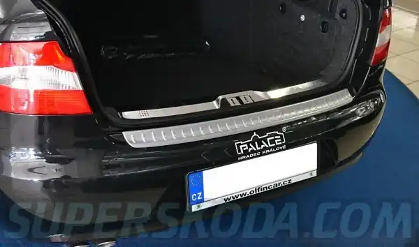 Škoda Superb II sedan - Nákladový práh stříbrný Sezónní Sleva