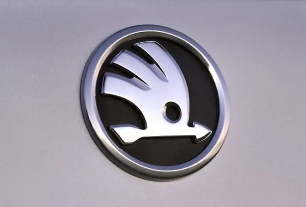 Akční Nabídka Škoda Octavia - Nové logo na kufr ŠKODA