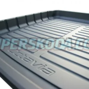 Expresní Doručení Škoda Octavia II - Pastová vana kufru s logem OCTAVIA