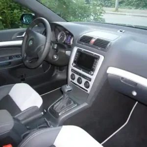 Škoda Octavia II - Rameček sředového panelu MFD 2/3 climatronic ALU Přímo Od Výrobce