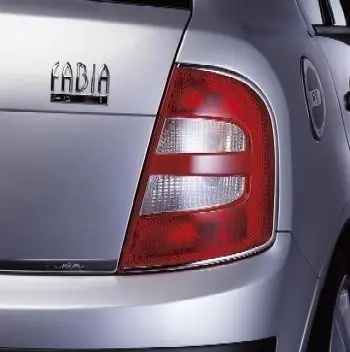 Kup Teď Škoda Fabia Limousine - nerez rámeček zadních světlometů