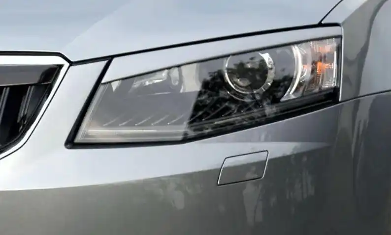Škoda Octavia III - mračítka ABS černá metalíza Tovární Cena
