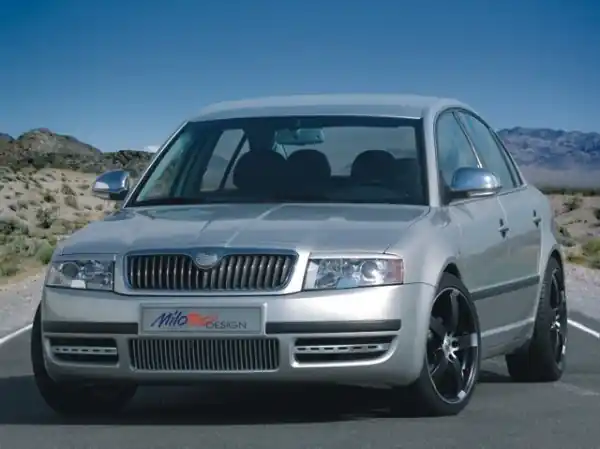 Hit Sezóny Škoda Superb facelift - Lišty předního nárazníku