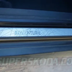 Škoda Yeti - Prahové lišty s logem ADVENTURE Ihned K Objednání