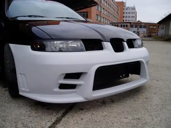 Super Cena Seat Toledo - Přední nárazník II.