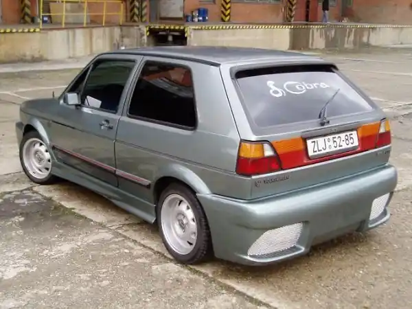 Ověřený VW Golf II - zadní nárazník I.