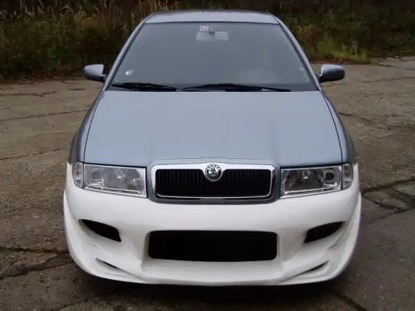 Škoda Octavia 97-00 - přední nárazník III. Dokud Zásoby Vydrží