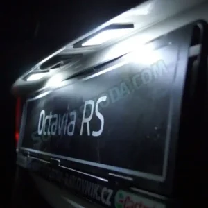 Škoda Octavia II 09 - MEGA POWER SMD osvětlení SPZ - 36 diod Jen Po Omezenou Doba