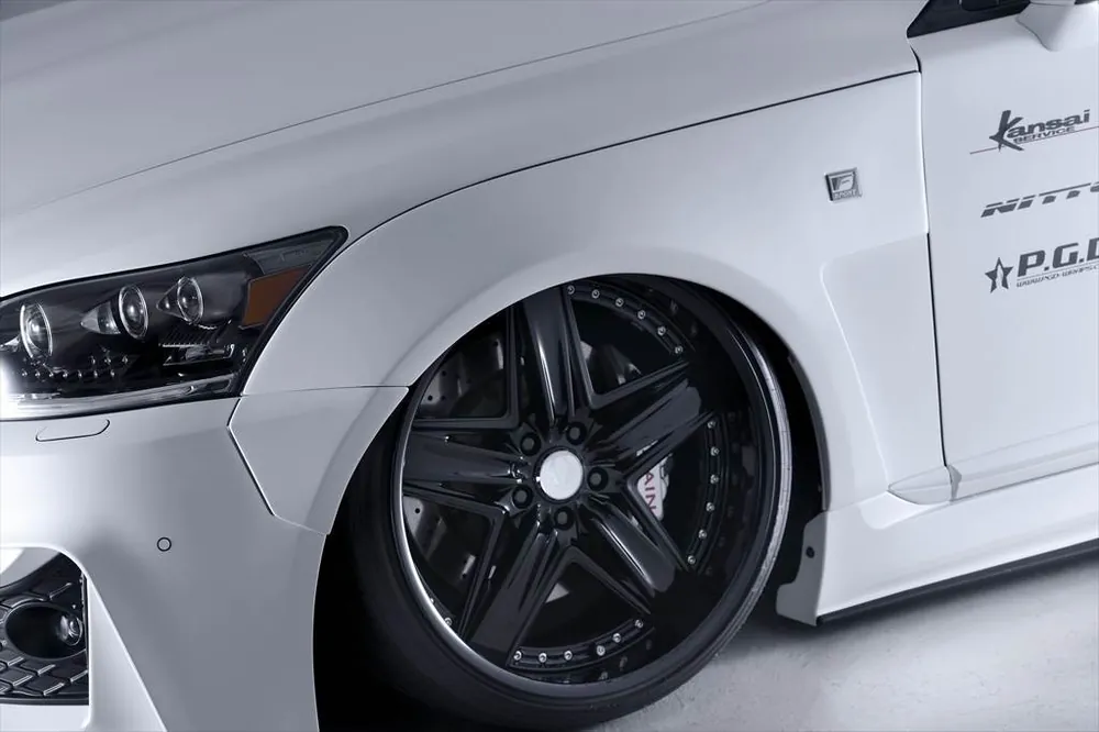 Horká Nabídka Lexus LS F-Sport - rozšíření předních blatníků z karbonu VIP GT od AIMGAIN