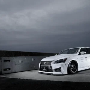 Zlevněný Lexus LS F-Sport - sada pro rozšíření předních i zadních blatníků z karbonu VIP GT od AIMGAIN