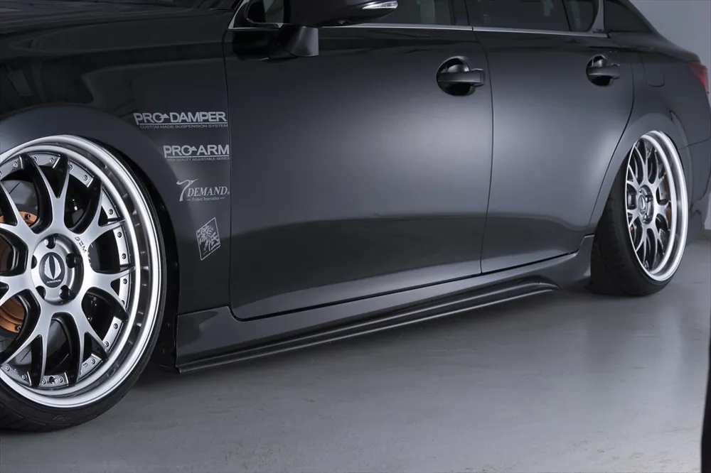 Jen Po Omezenou Doba Lexus GS F-Sport - Kryty prahu VIP EXE od AIMGAIN