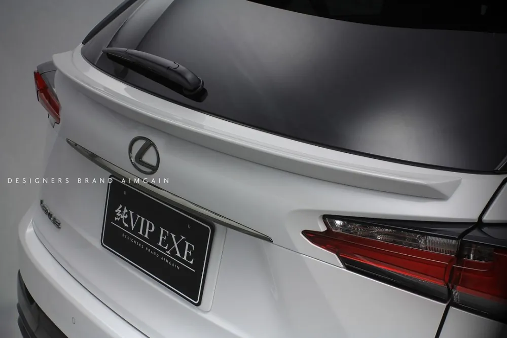 Lexus NX F-Sport - zadní křídlo kufu VIP EXE od AIMGAIN Víkendová Akce