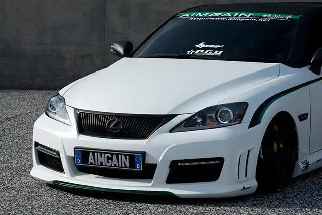 Lexus IS-C - přední nárazník VIP SPORT od AIMGAIN Levný