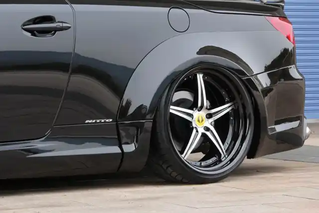 Lexus IS-C - zadní rozšíření blatníku VIP od AIMGAIN Aktuální