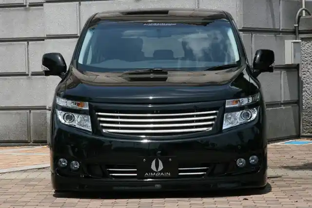 Nissan Elgrand E52 - přední nárazník EXE od AIMGAIN Vysoce Kvalitní