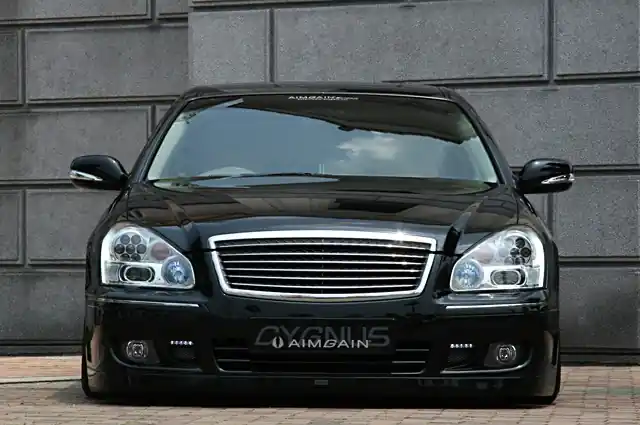 Cenový Hit Nissan Cima F50 - přední nárazník CYGNUS od AIMGAIN