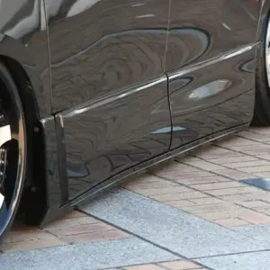 Horká Nabídka Toyota Alphard - kryty prahu GRAND od AIMGAIN