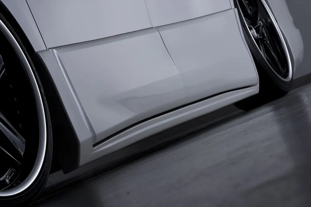 Cenový Hit Toyota Vellfire - kryty prahu VIP od AIMGAIN
