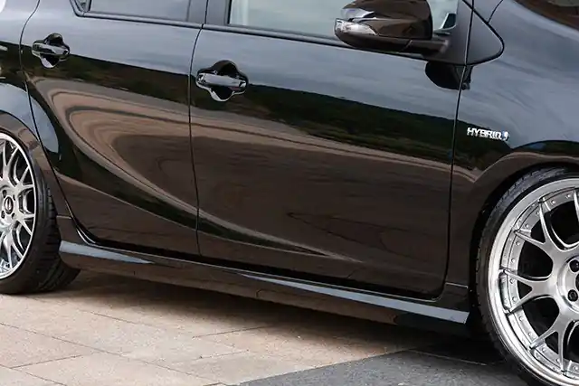 Toyota Aqua - kryty prahu VIP od AIMGAIN Rychlé Dodání