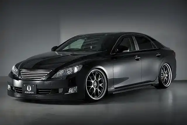 Toyota Mark X GRX 130 - přední nárazník VIP od AIMGAIN Časově Omezené