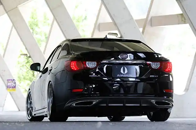 Toyota Mark X GRX 130 - zadní nárazník VIP od AIMGAIN Horká Nabídka