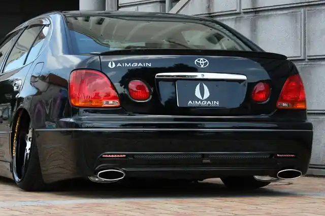 Toyota Aristo 16 - zadní nárazník CYGNUS od AIMGAIN Oblíbený