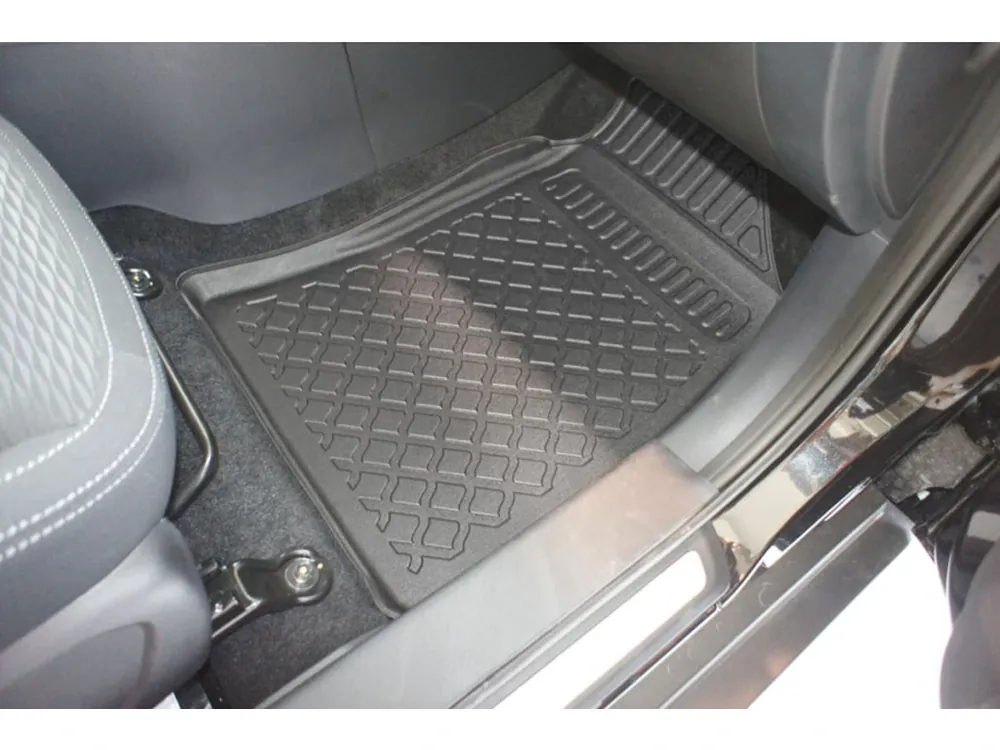 Horká Nabídka Gumové koberce Ssangyong XLV 16R SUV