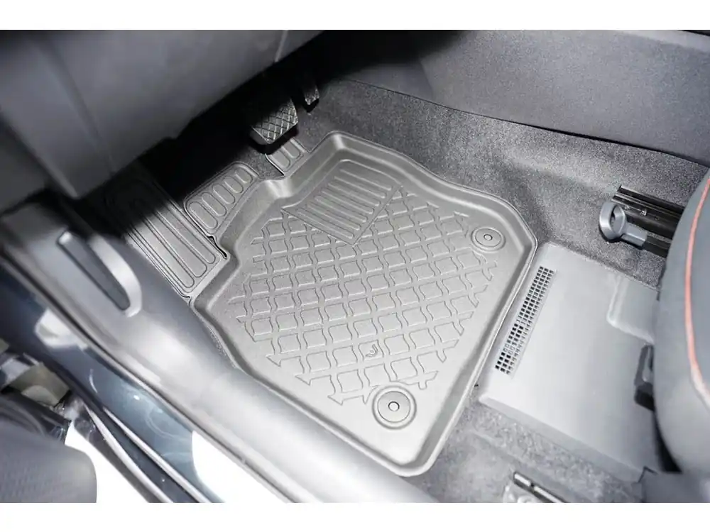 Expresní Doručení Gumové koberce VW Golf VIII Hybrid 20R