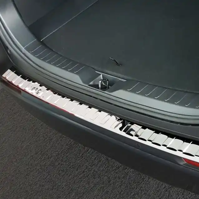 Sezónní Sleva Nerezový kryt prahu zadních dveří Toyota RAV4 V (2018 - 2025) - Avisa 2/38030