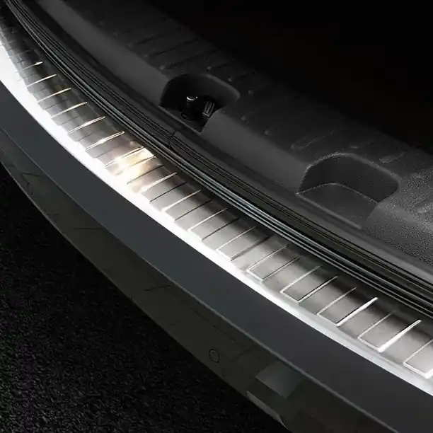 Nerezový kryt prahu zadních dveří Volkswagen Caddy IV (2015 - 2020) - Avisa 2/35433 Aktuální