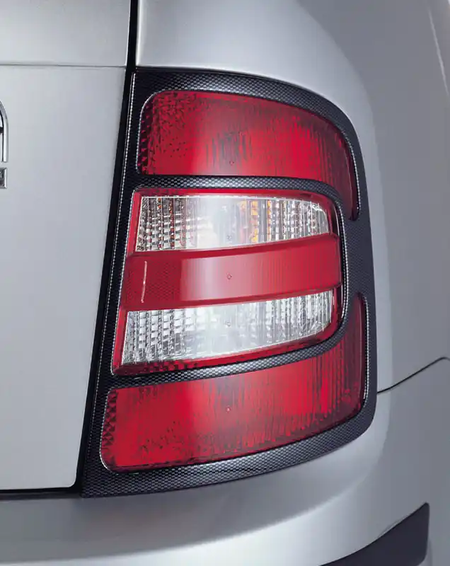 Vrácení Zdarma Kryty zadních světel Škoda Fabia I Combi - Sedan (1999 - 2004) - karbonové