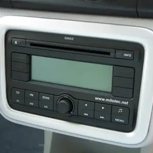Nejprodávanější Stříbrný rámeček kolem rádia Škoda Fabia II (2006 - 2014) - Milotec