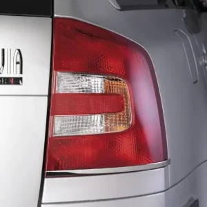 Chromované lišty spodní hrany světel Škoda Octavia II Combi (2005 - 2013) - Milotec Víkendová Akce