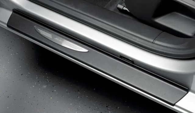 Prahové plastové lišty Škoda Octavia II (2004 - 2013) - Milotec Akce