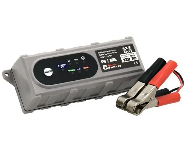 Nová Kolekce Inteligentní nabíječka 6/12V s mikroprocesorem 4.2 Amp PB/GEL (4 -120Ah) - Compass