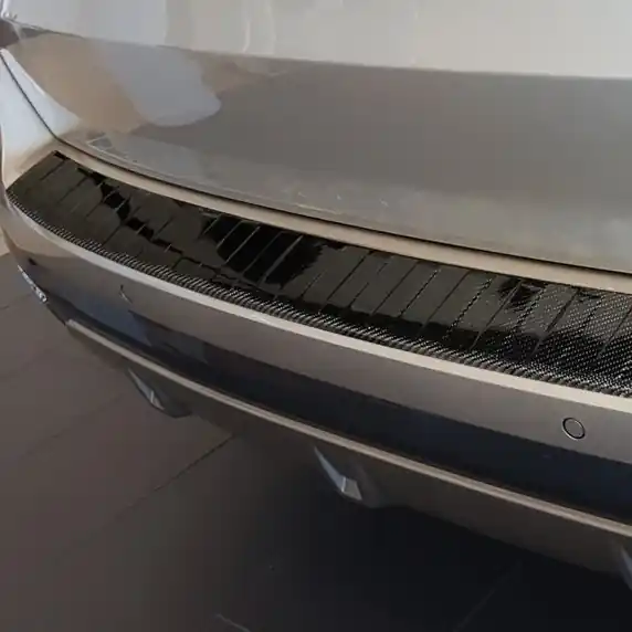 Karbonový kryt prahu zadních dveří BMW X5 G05 (od roku 2018>) - Avisa 2/49214 Ihned K Objednání
