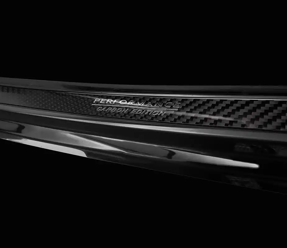 Nízká Cena Nerezový kryt prahu zadních dveří Porsche Cayenne III (od roku 2017>) - BLACK CARBON - Avisa