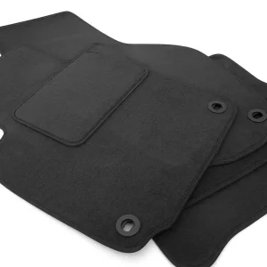 Textilní autokoberce Škoda Octavia II (2004 - 2008) s oválnou fixací - STANDARD BLACK Rychlé Dodání