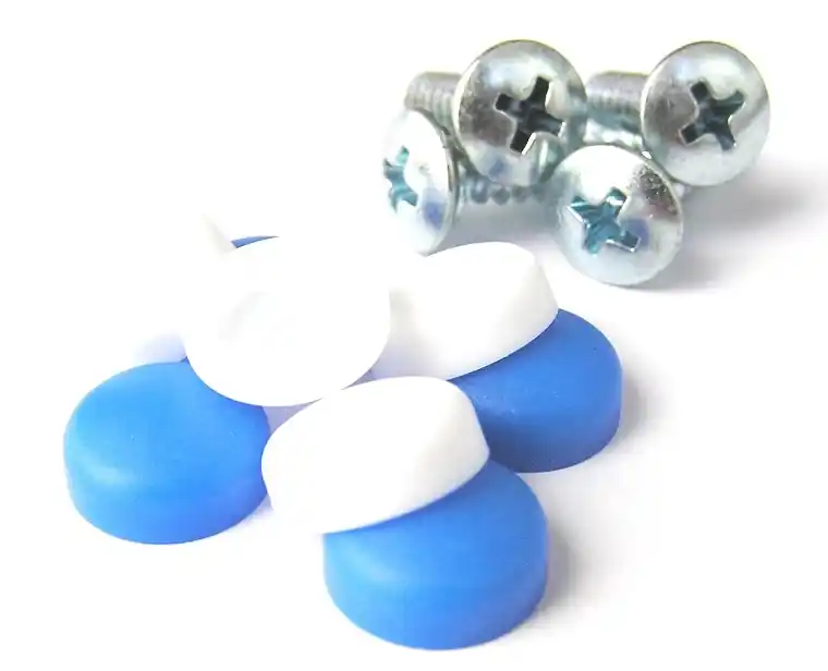 Vysoce Kvalitní Šroubky pro uchycení SPZ s krytkami - 4x šroub 4.8x19 mm + 8 krytek - Dresselhaus