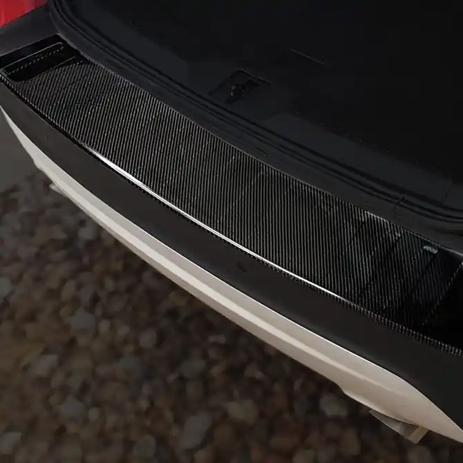 Karbonový kryt prahu zadních dveří Ford Kuga II (2012 - 2019) - Avisa 2/49253 Aktuální