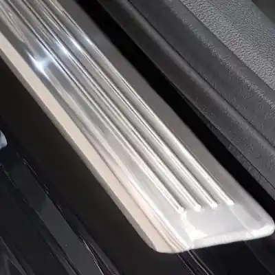 Prahové nerezové lišty BMW X7 (od roku 2018>) - Avisa Oblíbený
