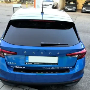 Škoda Fabia IV - ochranný panel zadního nárazníku - GLOSSY BLACK / ČERNÝ LESK Levný