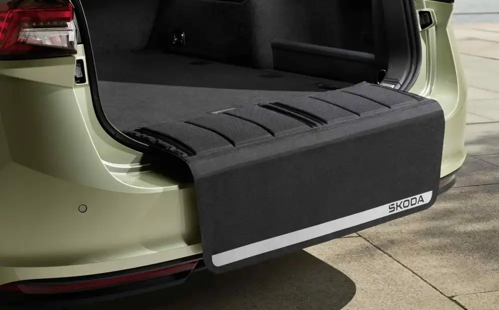 Ověřený Škoda Auto - Ochranný přehoz nákladové hrany