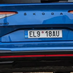 Škoda Enyaq - Středová odrazka zadního nárazníku Nejprodávanější