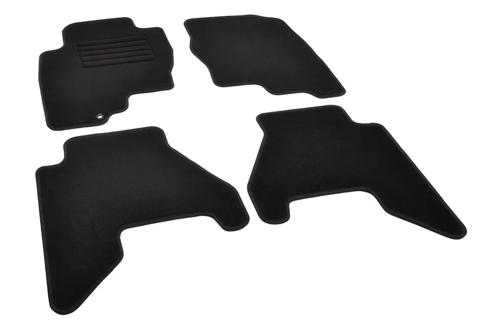 Nissan Navara 2005-2010 - Textilní autokoberce Rigum Cenově Výhodný