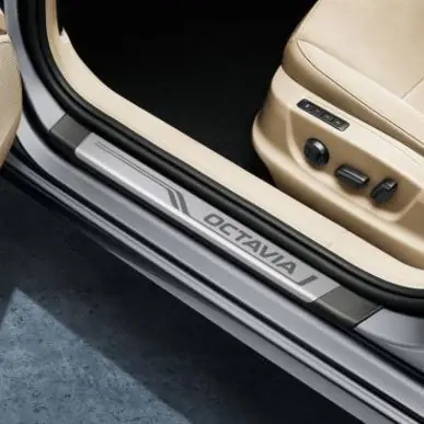 Sleva Prahové lišty Škoda Octavia III (2012 - 2020) originál, nerezové