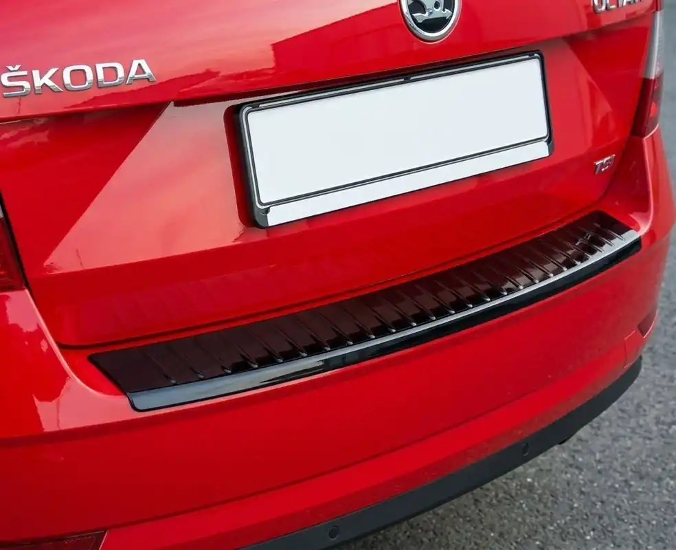 Kryt prahu kufru Škoda Octavia III Liftback (2012 - 2019) černý MILOTEC Výprodej